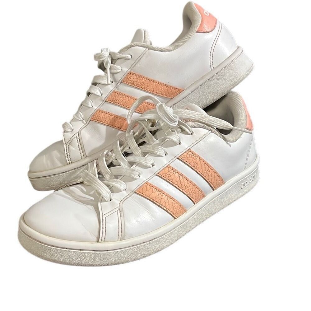 Adidas Grand Court Sneakers